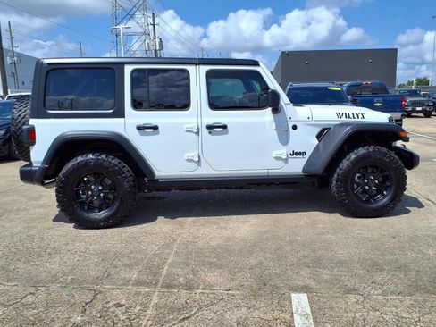 Used 2026 Jeep Wrangler Unlimited Sport AWD/4WD image 28
