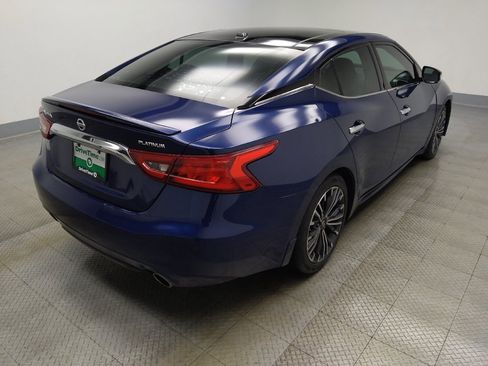 Used 2017 Nissan Maxima Platinum w/ Medallion Package FWD image 9