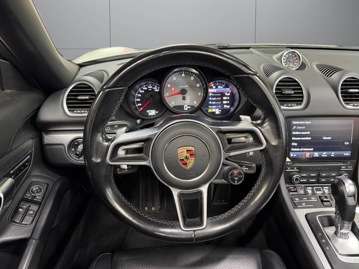 Used 2021 Porsche 718 Boxster S RWD image 13