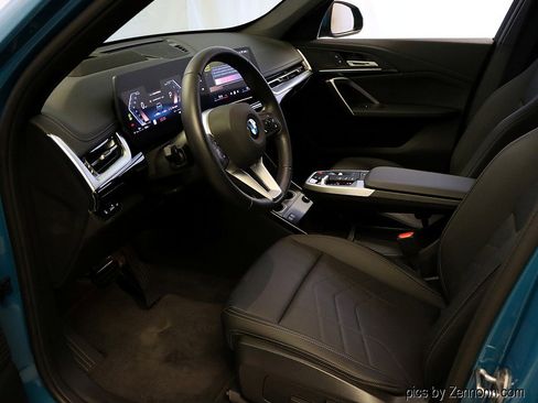 Certified 2025 BMW X1 xDrive28i image 11
