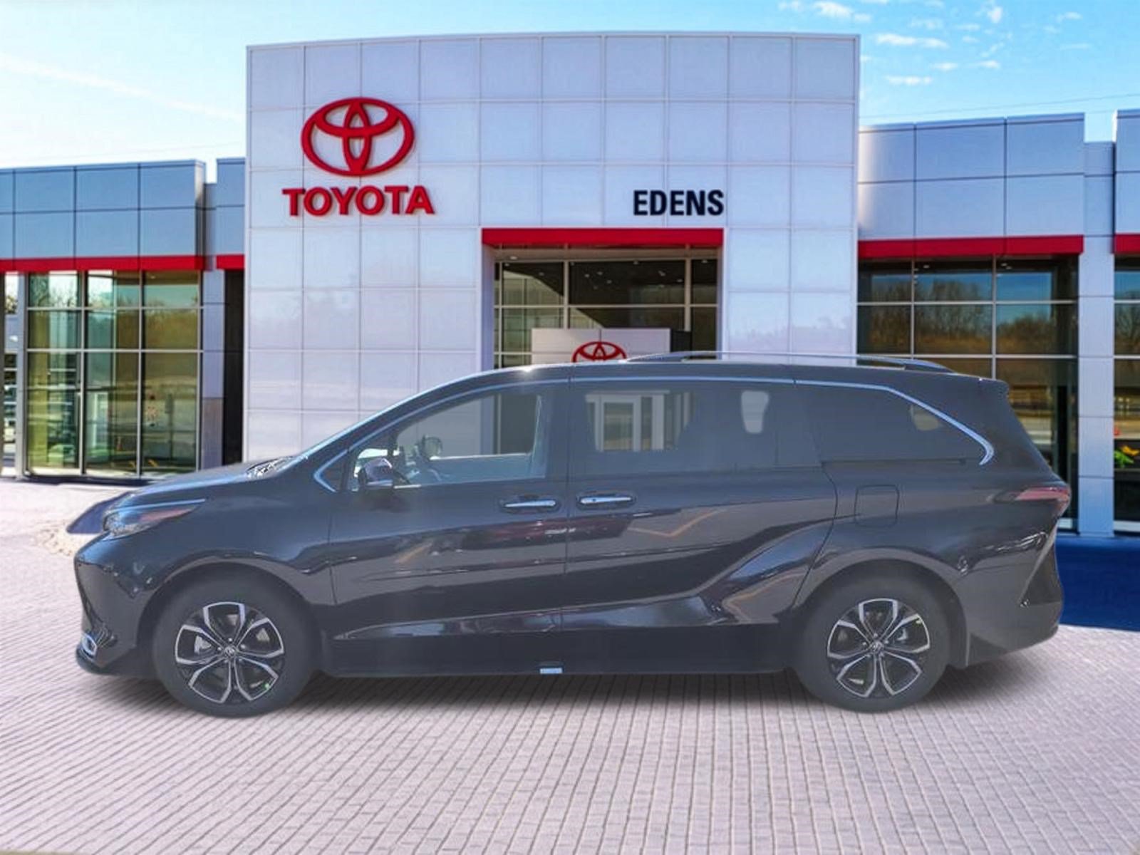New 2026 Toyota Sienna Platinum AWD/4WD image 8