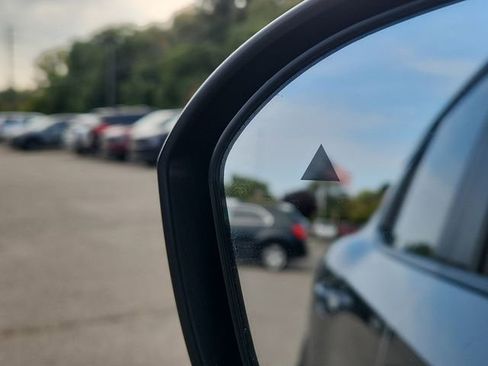 New 2026 Nissan Kicks SV w/ SV Premium Package image 33