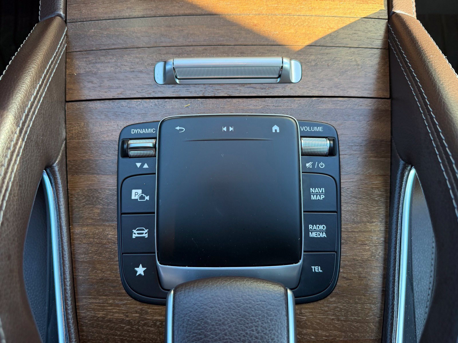Used 2021 Mercedes-Benz GLE 450 4MATIC image 30