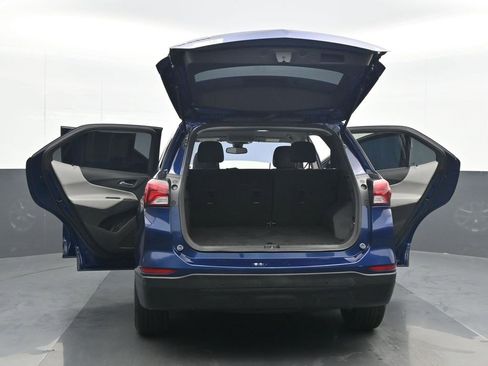 Used 2022 Chevrolet Equinox LS w/ LS Convenience Package image 25