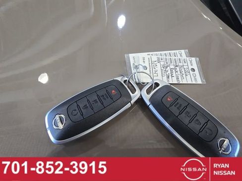 New 2026 Nissan Rogue SV w/ Rock Creek Premium Package AWD/4WD image 25