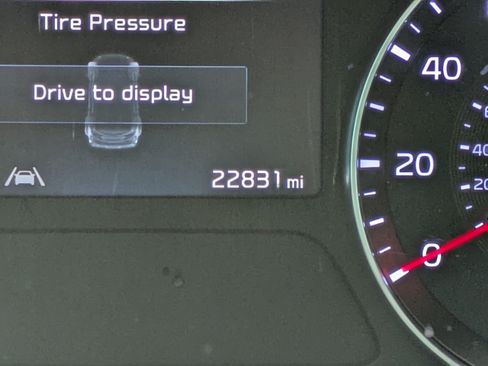 Used 2024 Kia Forte LXS w/ LXS Technology Package FWD image 25