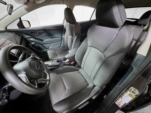Used 2019 Subaru Impreza 2.0i image 12
