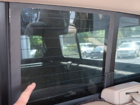 Used 2010 Ford F150 Lariat image 33