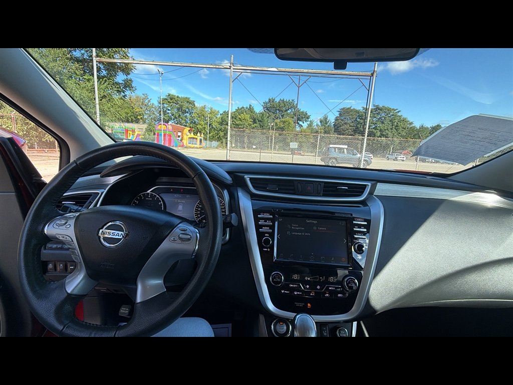 Used 2016 Nissan Murano S AWD/4WD image 10