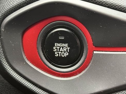Used 2020 Hyundai Veloster Turbo FWD image 27