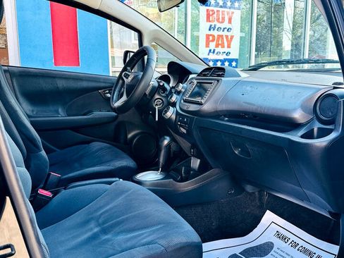 Used 2009 Honda Fit Sport image 9