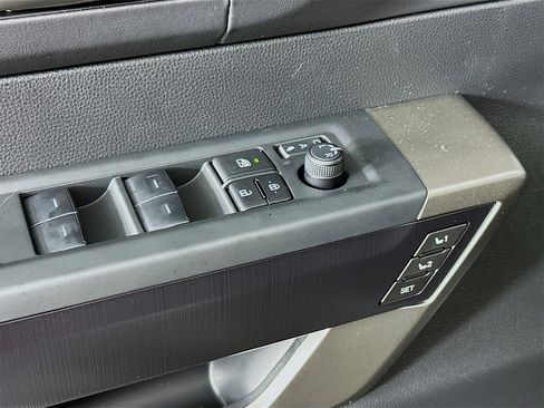 New 2026 Toyota Tundra Platinum image 18