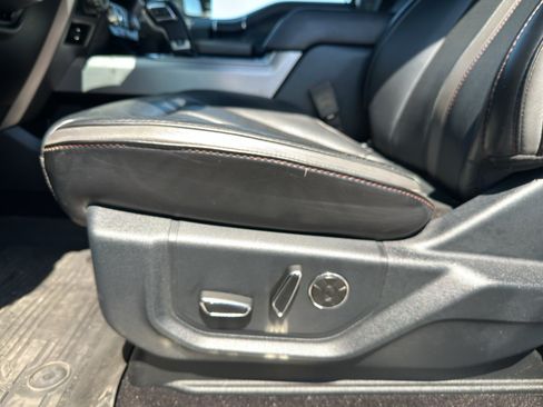 Used 2020 Ford F150 Platinum w/ Equipment Group 701A Luxury AWD/4WD image 20