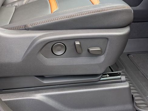 New 2026 GMC Sierra 1500 AT4 w/ AT4 Premium Package image 31