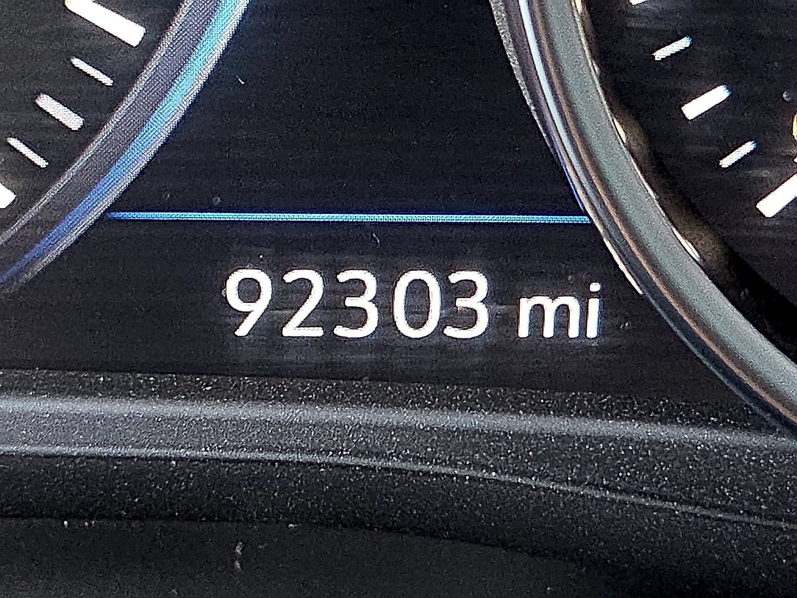 Used 2023 Buick Enclave Avenir AWD/4WD image 18