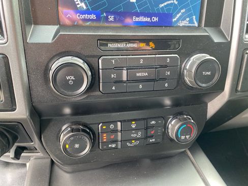 Used 2019 Ford F150 XLT w/ Equipment Group 302A Luxury image 17