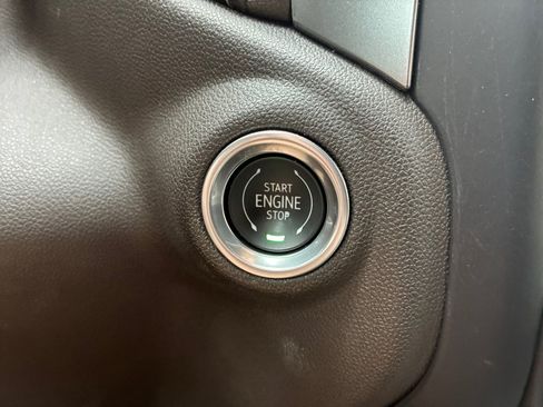 Used 2020 Chevrolet Silverado 1500 RST AWD/4WD image 20