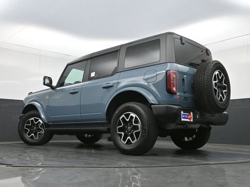Used 2022 Ford Bronco Outer Banks image 31