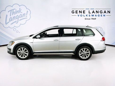 Used 2017 Volkswagen Golf Alltrack S AWD/4WD image 8