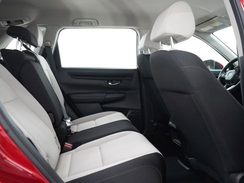 Used 2024 Honda CR-V LX image 12