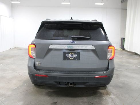 Used 2021 Ford Explorer XLT w/ Class III Trailer Tow Package image 8