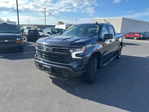Used 2023 Chevrolet Silverado 1500 RST image 4