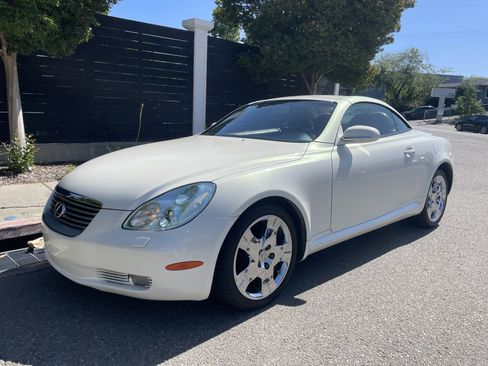 Used 2005 Lexus SC 430 Convertible image 7