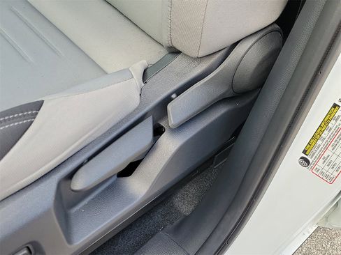 Used 2025 Toyota Tacoma TRD Off-Road image 18