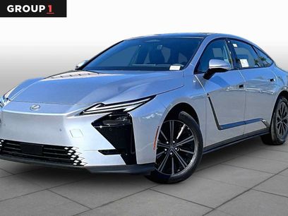 New 2026 Lexus ES 350e w/ Convenience Package