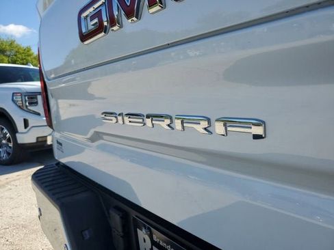 New 2026 GMC Sierra 1500 SLT w/ SLT Premium Plus Package AWD/4WD image 8