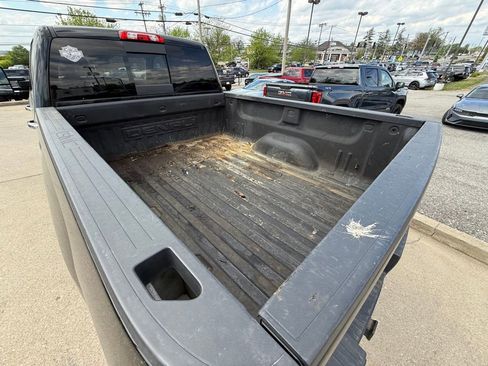 Used 2019 GMC Sierra 2500 Denali w/ Duramax Plus Package AWD/4WD image 8