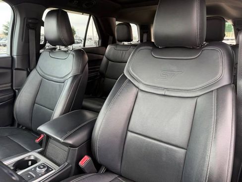 Used 2020 Ford Explorer ST w/ ST Street Pack AWD/4WD image 12