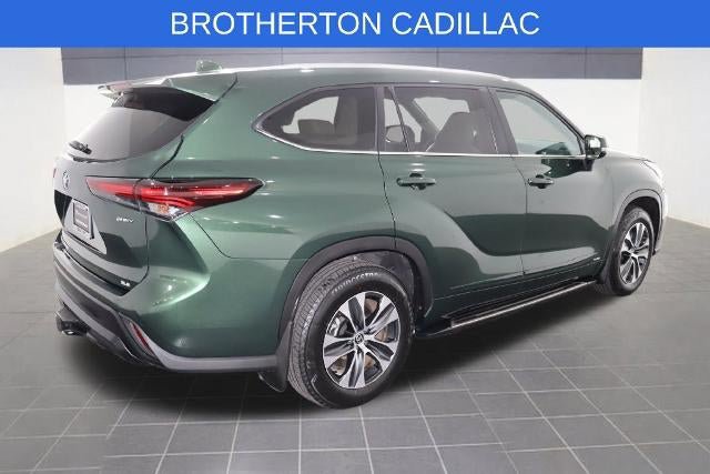 Used 2025 Toyota Highlander XLE AWD/4WD image 8