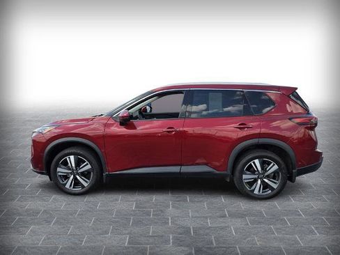 Certified 2025 Nissan Rogue SL AWD/4WD image 3