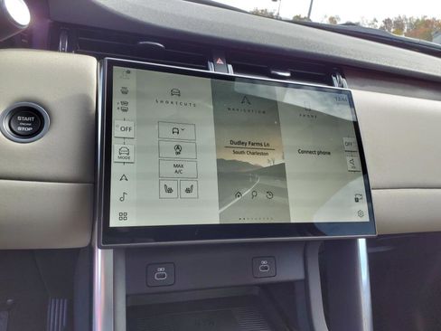 Used 2025 Land Rover Discovery Sport S image 20