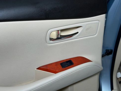 Used 2011 Lexus RX 350 AWD image 19