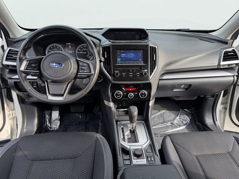 Used 2019 Subaru Forester Premium image 2