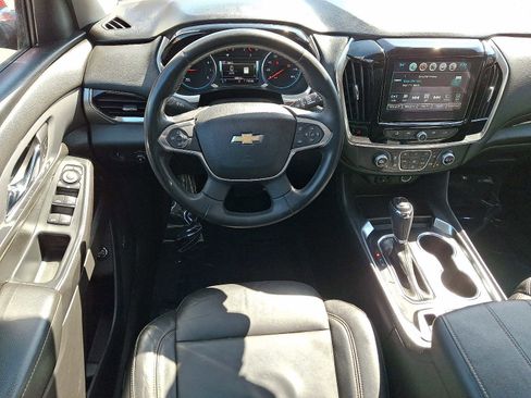 Used 2018 Chevrolet Traverse LT AWD/4WD image 12