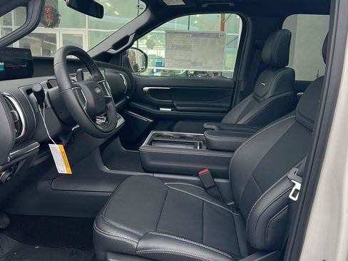 New 2025 Ford Expedition Max Platinum w/ Stealth Performance Package image 11