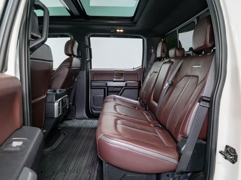 Used 2017 Ford F350 Platinum w/ Platinum Ultimate Package image 43