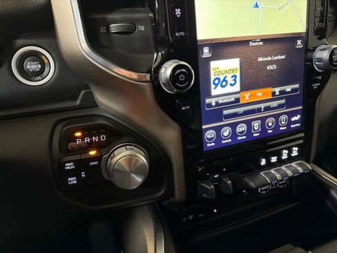 Used 2019 RAM 2500 Laramie image 19