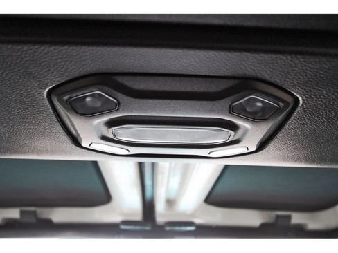 Used 2020 Jeep Wrangler Unlimited Sahara AWD/4WD image 16
