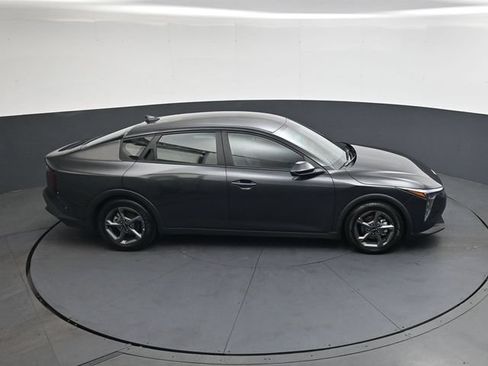 Used 2025 Kia K4 FWD image 25