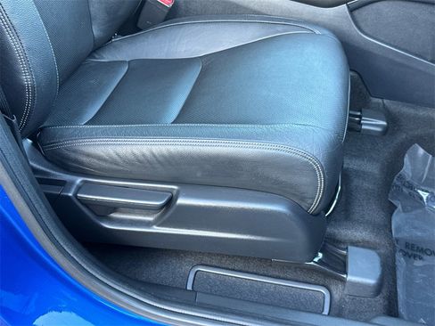 Used 2022 Honda HR-V EX-L image 11