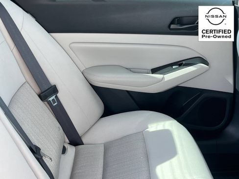 Certified 2024 Nissan Altima 2.5 SV FWD image 11
