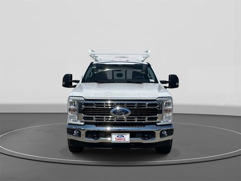 New 2025 Ford F350 XL w/ XL Chrome Package image 3