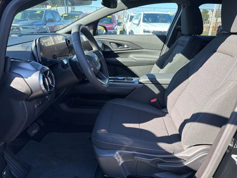 New 2026 Chevrolet Equinox EV LT image 7