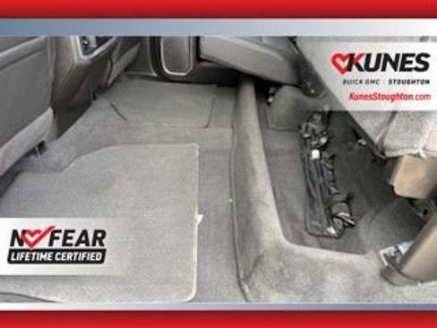 Used 2025 GMC Sierra 3500 Denali AWD/4WD image 27