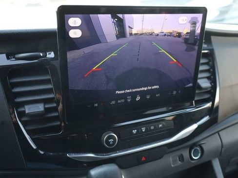 Used 2023 Ford Transit 350 XLT image 21