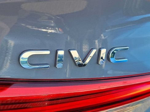 Certified 2023 Honda Civic Sport image 29